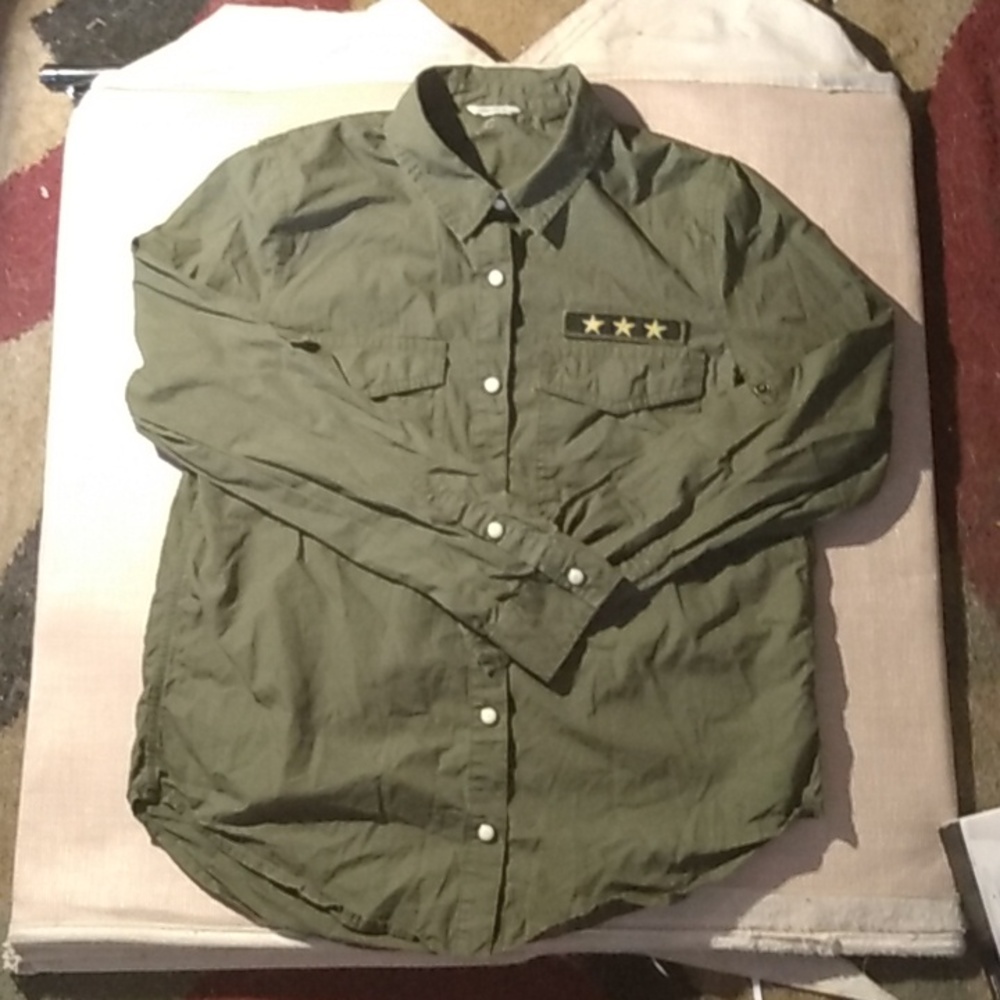 Navy green